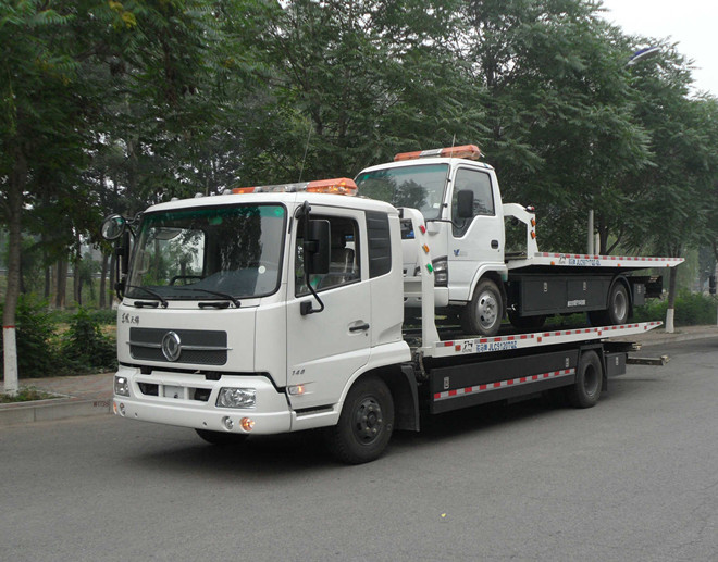 國五東風(fēng)天錦一拖二清障車